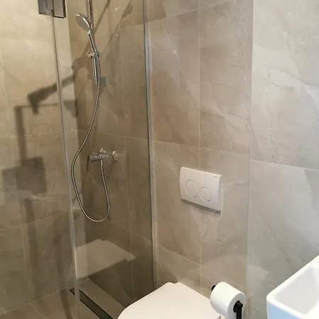 Διαμέρισμα & Aleksandra